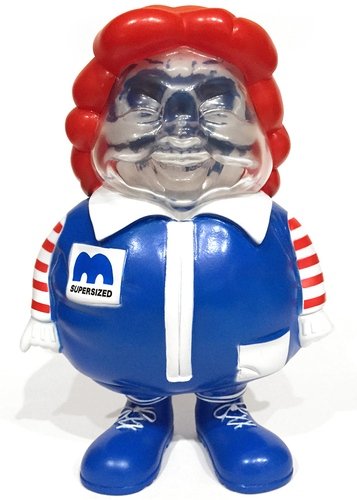 SUPER SIZED ME S.S.F CA figure by Ron English, produced by Secret Base. Front view.