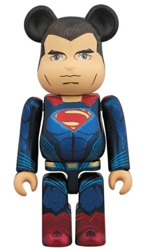 SUPERMAN BE@RBRICK figure, produced by Medicom Toy. Front view.