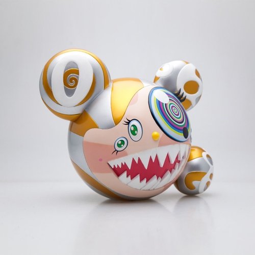 Takashi Murakami Mr DOB (Gold version) figure by Takashi Murakami, produced by Switch Collectibles. Front view.