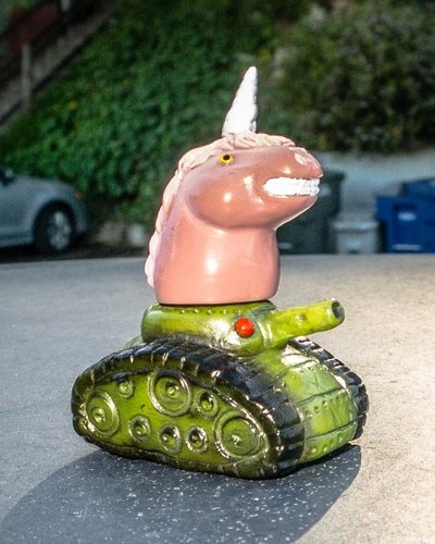 Tank Riding Unicorn figure by Rampage Toys, produced by Rampage Toys. Front view.