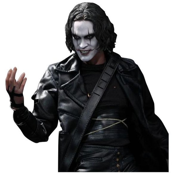 The Crow ( Eric Draven ) figure by Jc. Hong, produced by Hot Toys. Detail view.