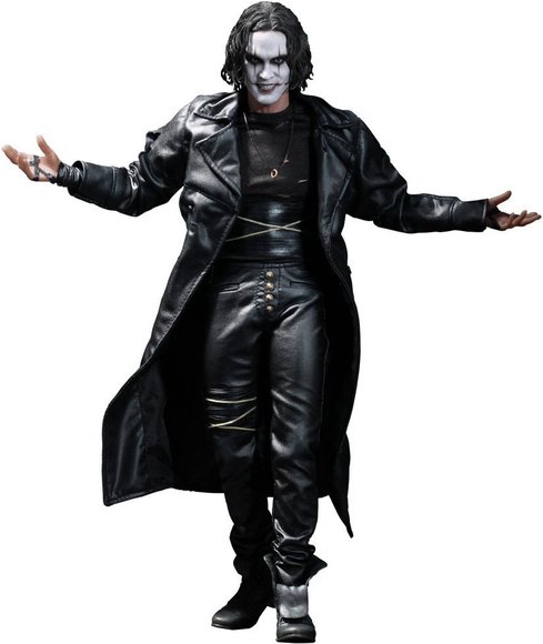The Crow ( Eric Draven ) figure by Jc. Hong, produced by Hot Toys. Front view.