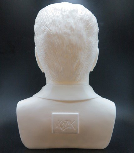 Gipper Reagan Bust figure by Frank Kozik, produced by Ultraviolence. Back view.