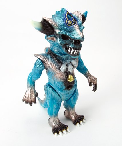 THE RISING APALALA figure by Toby Dutkiewicz, produced by DevilS Head Productions. Front view.