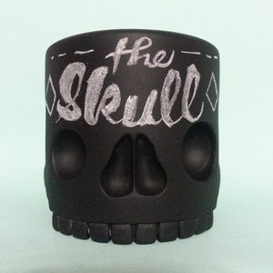 The Skull – Chalkboard Black figure by Diabolo Texas. Front view.
