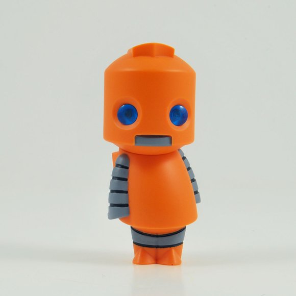 Theo figure by Robotics Industries (Jim Freckingham), produced by Robotics Industries (Jim Freckingham). Front view.