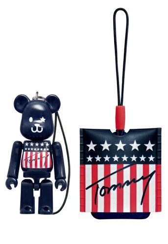 Pepsi Nex Zozotown Be@rbrick - Tommy Hilfiger 70% figure, produced by Medicom Toy. Front view.