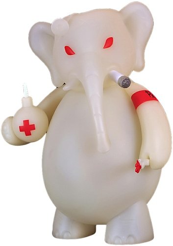 Dr. Bomb - GID figure by Frank Kozik, produced by Toy2R. Front view.