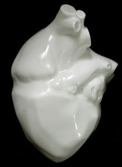 Big Heart figure, produced by The New English. Front view.