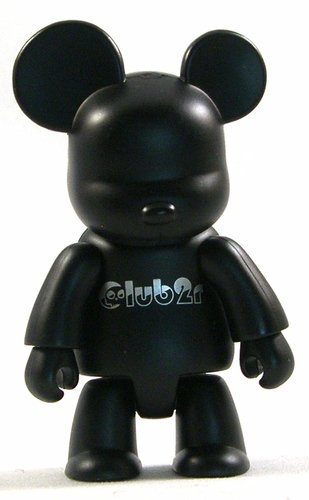 Club2r 01 Bear figure by Toy2R, produced by Toy2R. Front view.