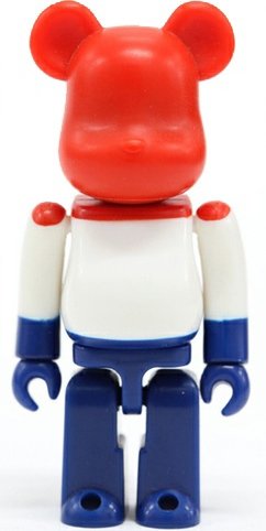 Netherlands - Flag Be@rbrick Series 9 figure, produced by Medicom Toy. Front view.