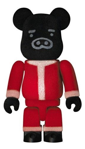 Boobo Be@rbrick 100% - Xmas Version figure by Boobo, produced by Medicom Toy. Front view.