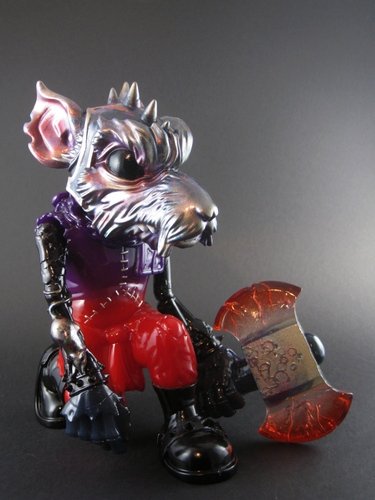 Rad Battle Rat (Creeping Nomadic HP) figure by Mike Sutfin, produced by Reckless Toys. Front view.