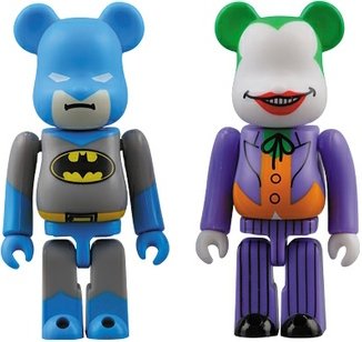 Batman & Joker Be@rbrick Set figure by Dc Comics, produced by Medicom Toy. Front view.