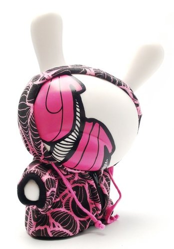 Graffiti Fetish Chase figure by Insa, produced by Kidrobot. Front view.