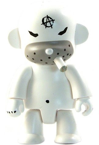Anarqee White MonQee figure by Frank Kozik, produced by Toy2R. Front view.