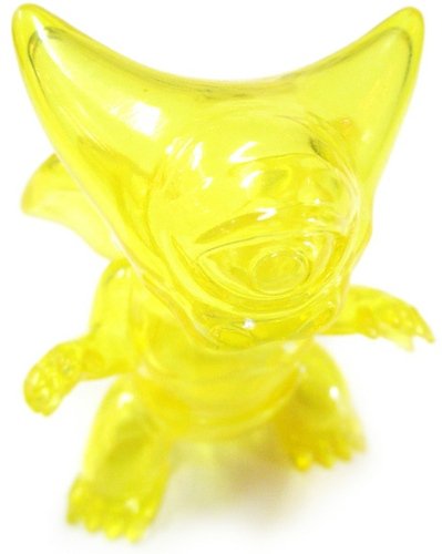Crouching Deathra - Clear Yellow figure by Gargamel, produced by Gargamel. Front view.