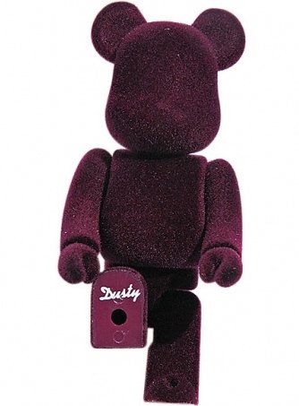Dusty 10th Anniversary Be@rbrick 100% figure by Dusty, produced by Medicom Toy. Front view.