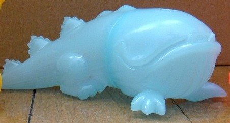 unpainted GID Blue pocket sleepink killer figure by Bwana Spoons, produced by Gargamel. Front view.