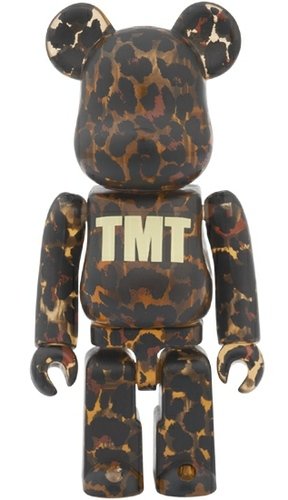 TMT Be@rbrick 100% - Leopard figure by Tmt, produced by Medicom Toy. Front view.