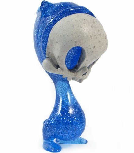 Starry Midnight Mini Masao Skelve figure by Brandt Peters X Kathie Olivas, produced by Circus Posterus. Front view.