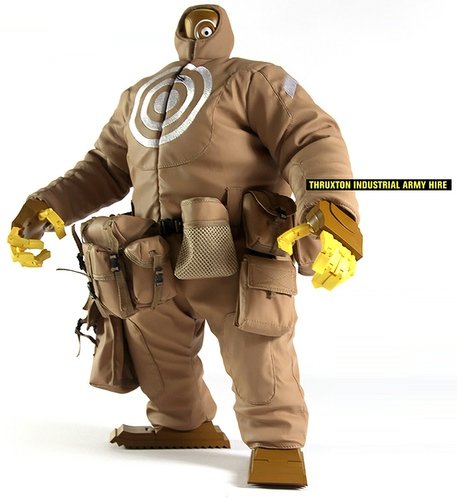 Thruxton Industrial Army Hire Ankou figure by Ashley Wood, produced by Threea. Front view.