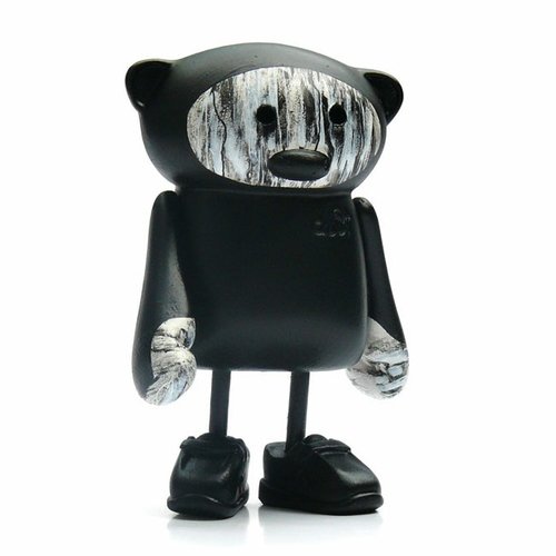 Teddy - Ninja II figure by Dust, produced by Dust. Front view.