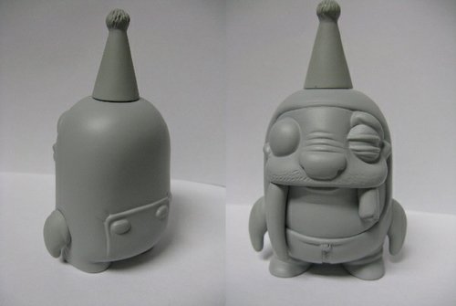 Walrus - Cement Grey Edition figure by Scribe, produced by Cardboard Spaceship. Front view.