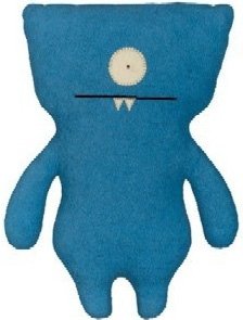 Wedgehead - Classic, Blue figure by David Horvath X Sun-Min Kim, produced by Pretty Ugly Llc.. Front view.