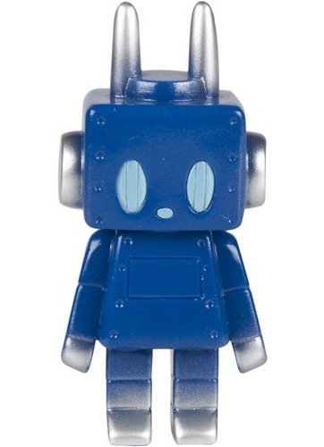 Nut - Blue figure by P.P.Pudding (Gen Kitajima), produced by P.P.Pudding. Front view.