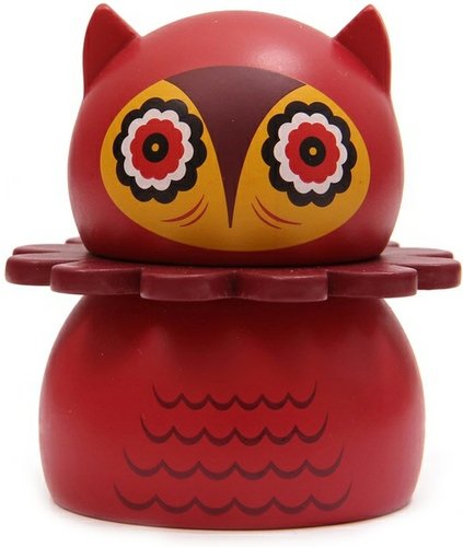 Misko - Red figure by Nathan Jurevicius, produced by Kidrobot. Front view.