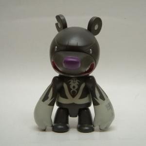 Knuckle Bear K-1 Fighter figure by Touma, produced by Toy2R. Front view.