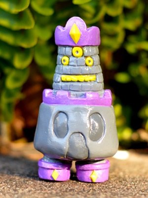 Rascal Castle figure by Square One, produced by Double Haunt. Front view.