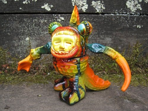 Slithgarn figure by Jemtoy. Front view.