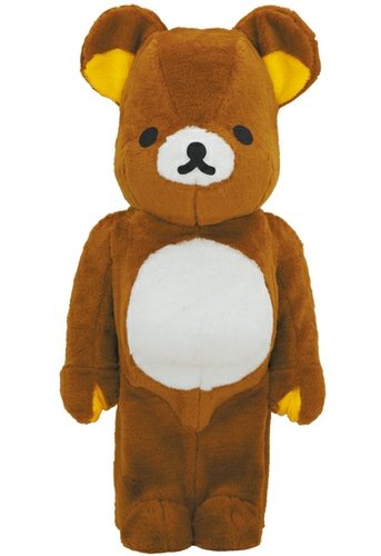 Rilakkuma Be@rbrick 1000% (Costume Ver.) figure by San-X, produced by Medicom Toy. Front view.
