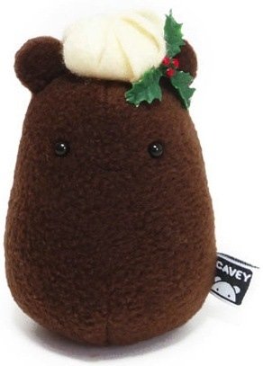 Christmas Pudding Cavey figure by A Little Stranger. Front view.