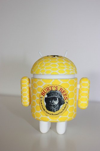 Burts Bees Custom Android figure by David Stevenson. Front view.
