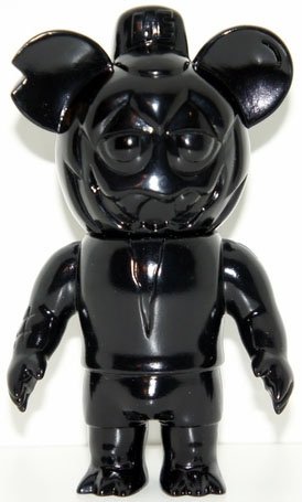 Le Turd - Unpainted Black, SSSS Exclusive figure by Le Merde, produced by Super7. Front view.