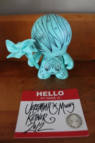 Custom Munny figure by Jeremiah Ketner. Front view.