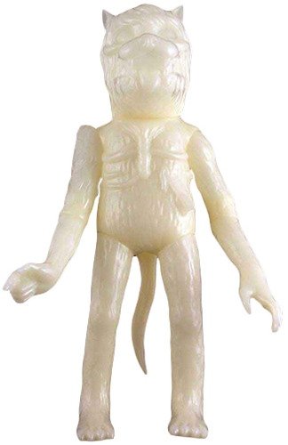 Earth Wolf - SDCC Exclusive figure by Josh Herbolsheimer, produced by Medicom Toy. Front view.