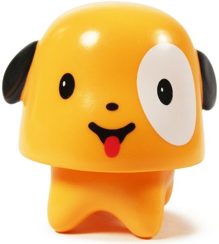 Happy Gumdrop - Orange  figure by 64 Colors, produced by Squibbles Ink & Rotofugi. Front view.