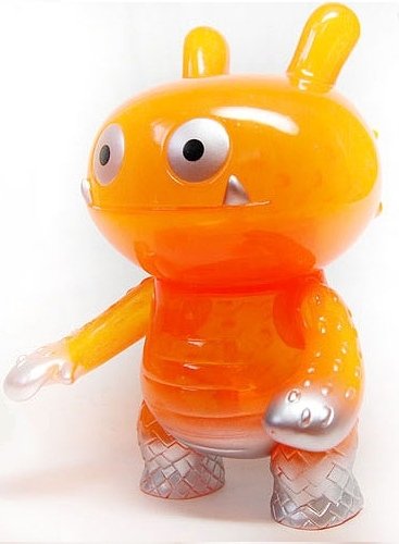 Wage Kaiju - Clear Orange figure by David Horvath, produced by Intheyellow. Front view.