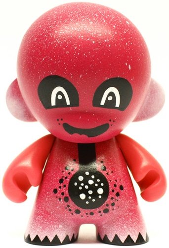 Double B Squad - Hot Pink, Tenacious Toys Exclusive figure by Tesselate. Front view.
