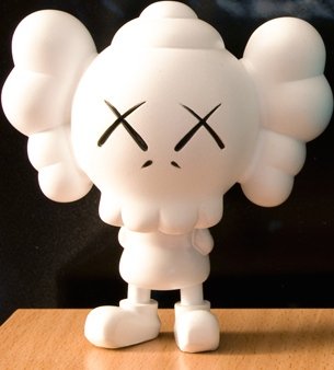  figure, produced by Bootleg. Front view.