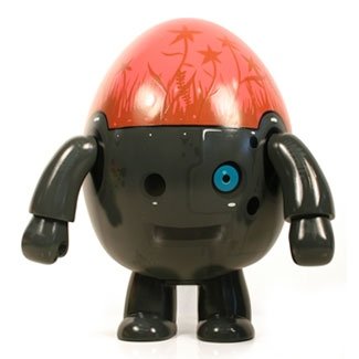 Orion Egg figure by Jeff Soto, produced by Toy2R. Front view.
