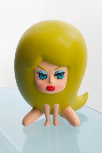 Horny Girl figure by Eric So X Yone, produced by Papamamason. Front view.