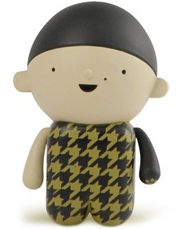 H-Toof figure by Unklbrand, produced by Unklbrand. Front view.