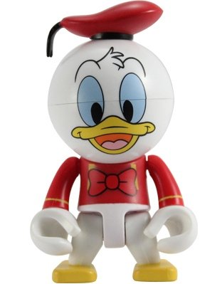 Donald Duck Trexi (Red) figure by Disney, produced by Play Imaginative. Front view.