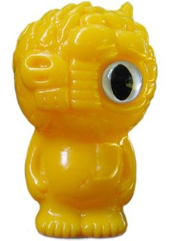 Chaos Q Bean - Unpainted Yellow figure by Mori Katsura, produced by Realxhead. Front view.