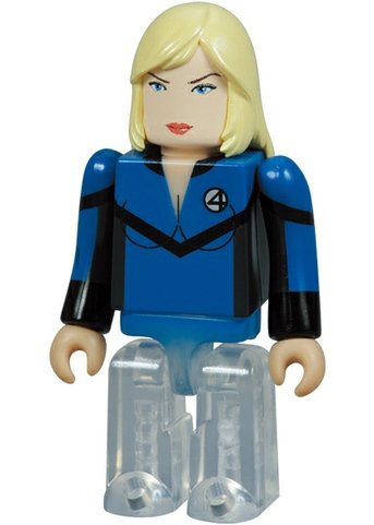 Invisible Woman Kubrick 100% figure by Marvel, produced by Medicom Toy. Front view.